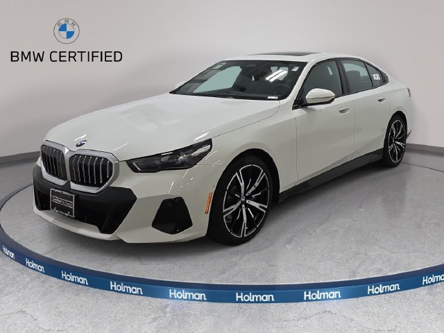 2026 BMW 5 Series 530i