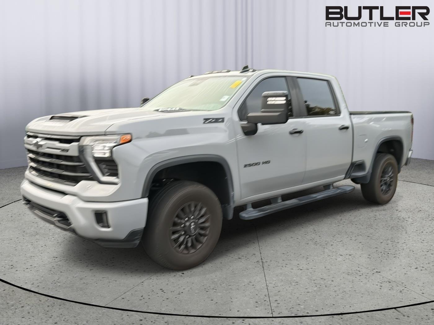 Used 2024 Slate Gray Metallic Chevrolet LT image 10