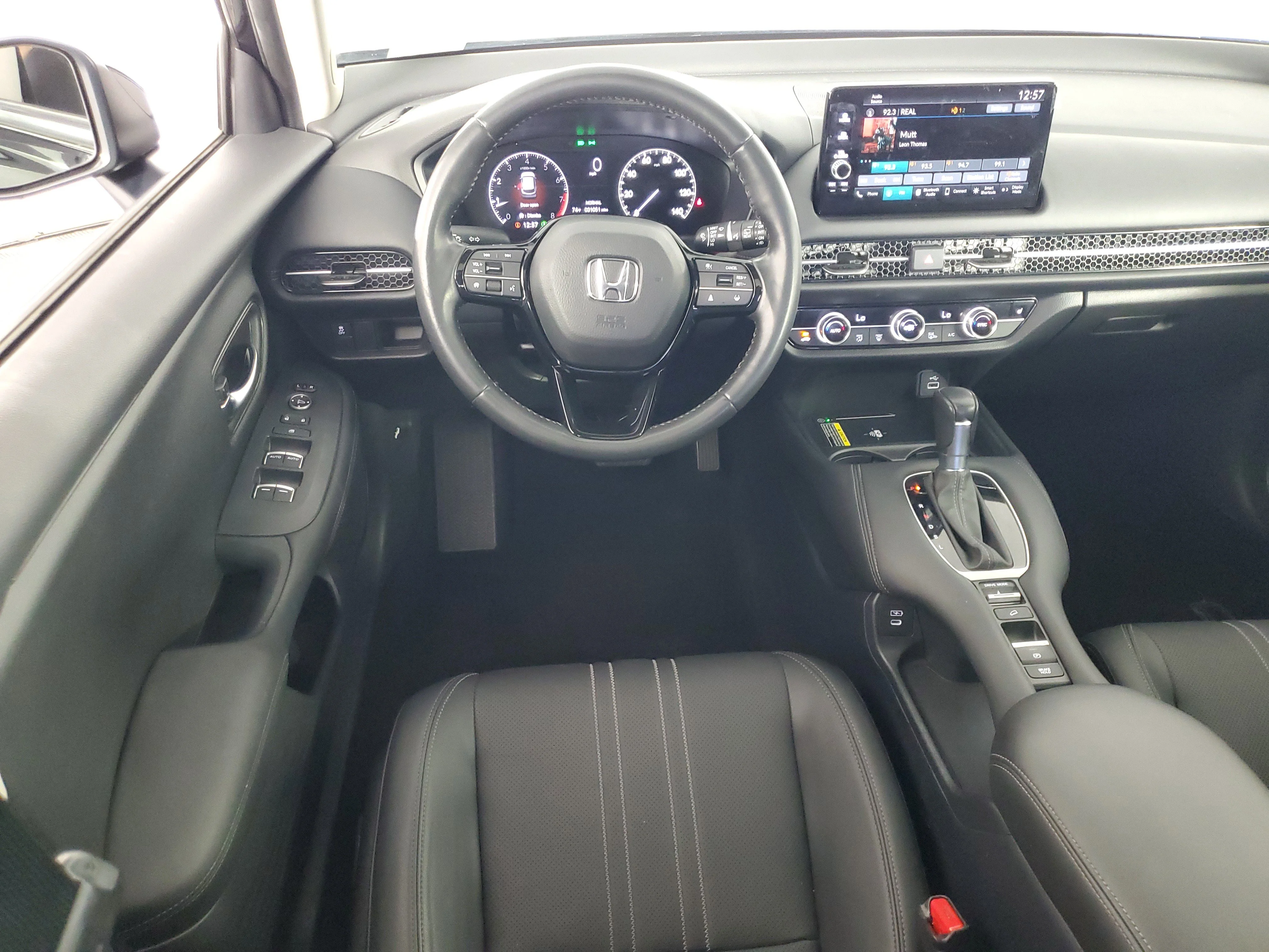 Used 2024 Crystal Black Pearl Honda EX-L image 14
