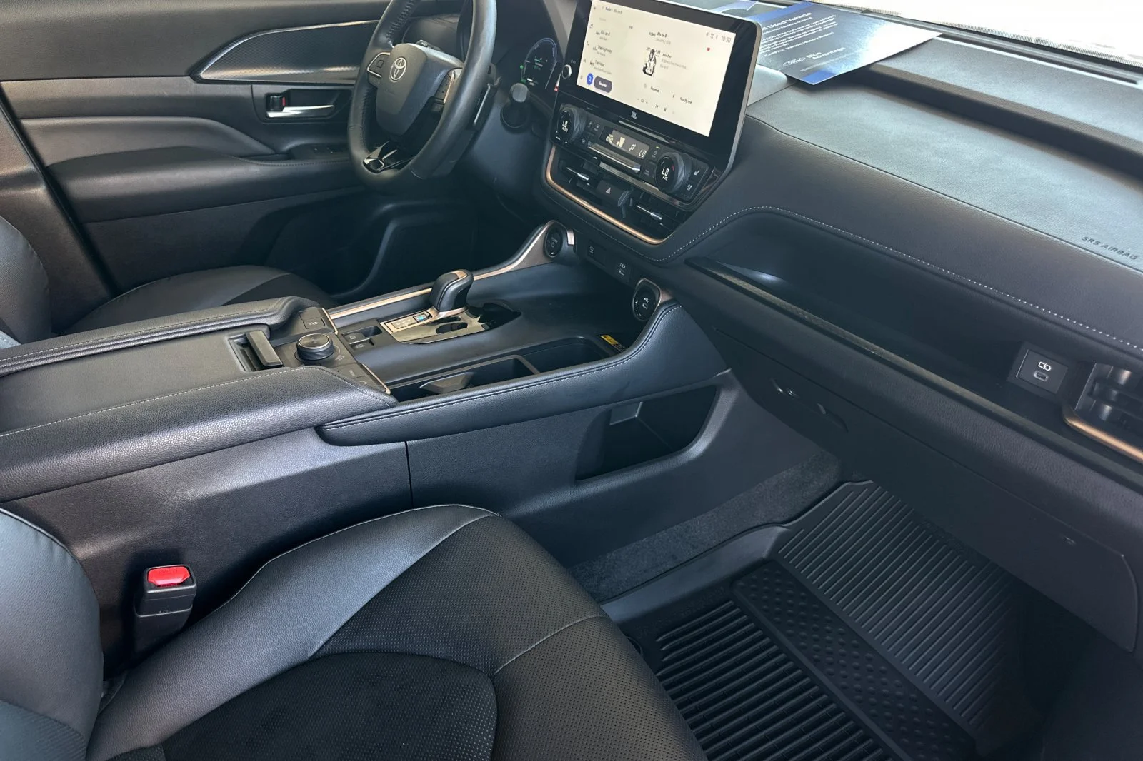 Used 2025 Red Toyota MAX Platinum image 16
