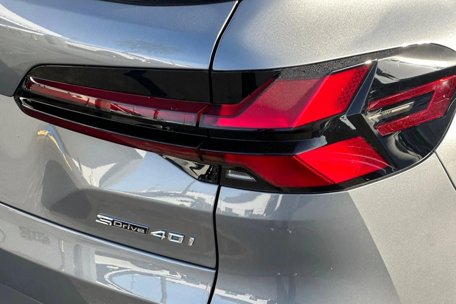 New 2026 Skyscraper Grey Metallic BMW sDrive40i image 27
