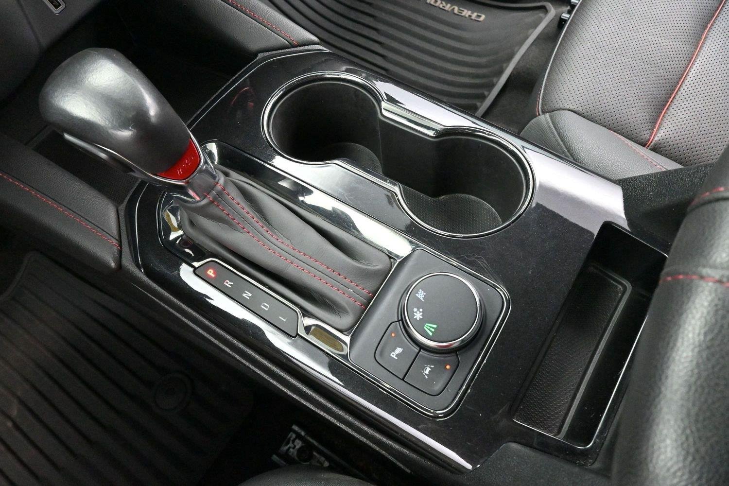 Used 2022 Cherry Red Tintcoat Chevrolet RS image 26