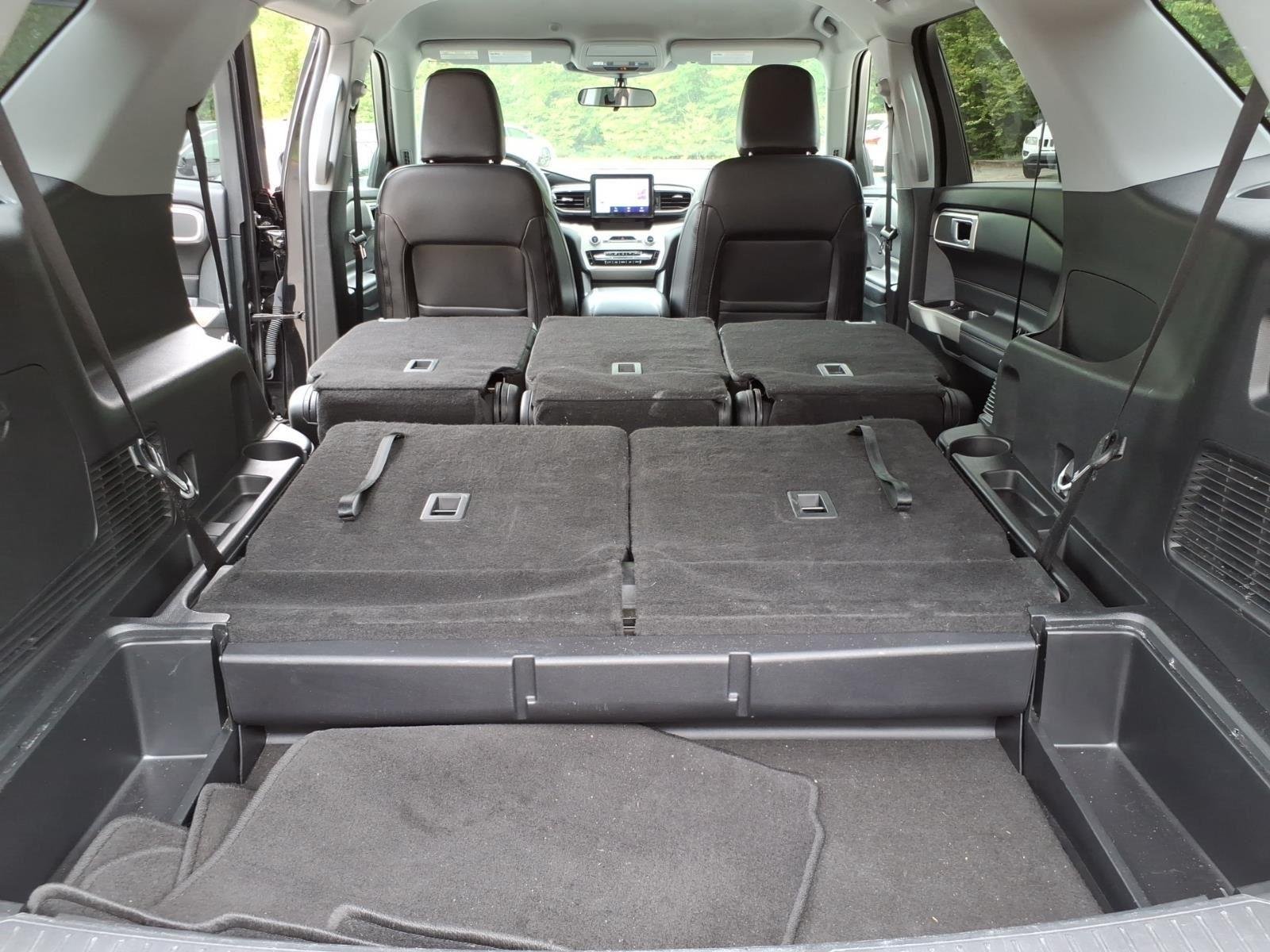 Used 2023 Agate Black Metallic Ford XLT image 26
