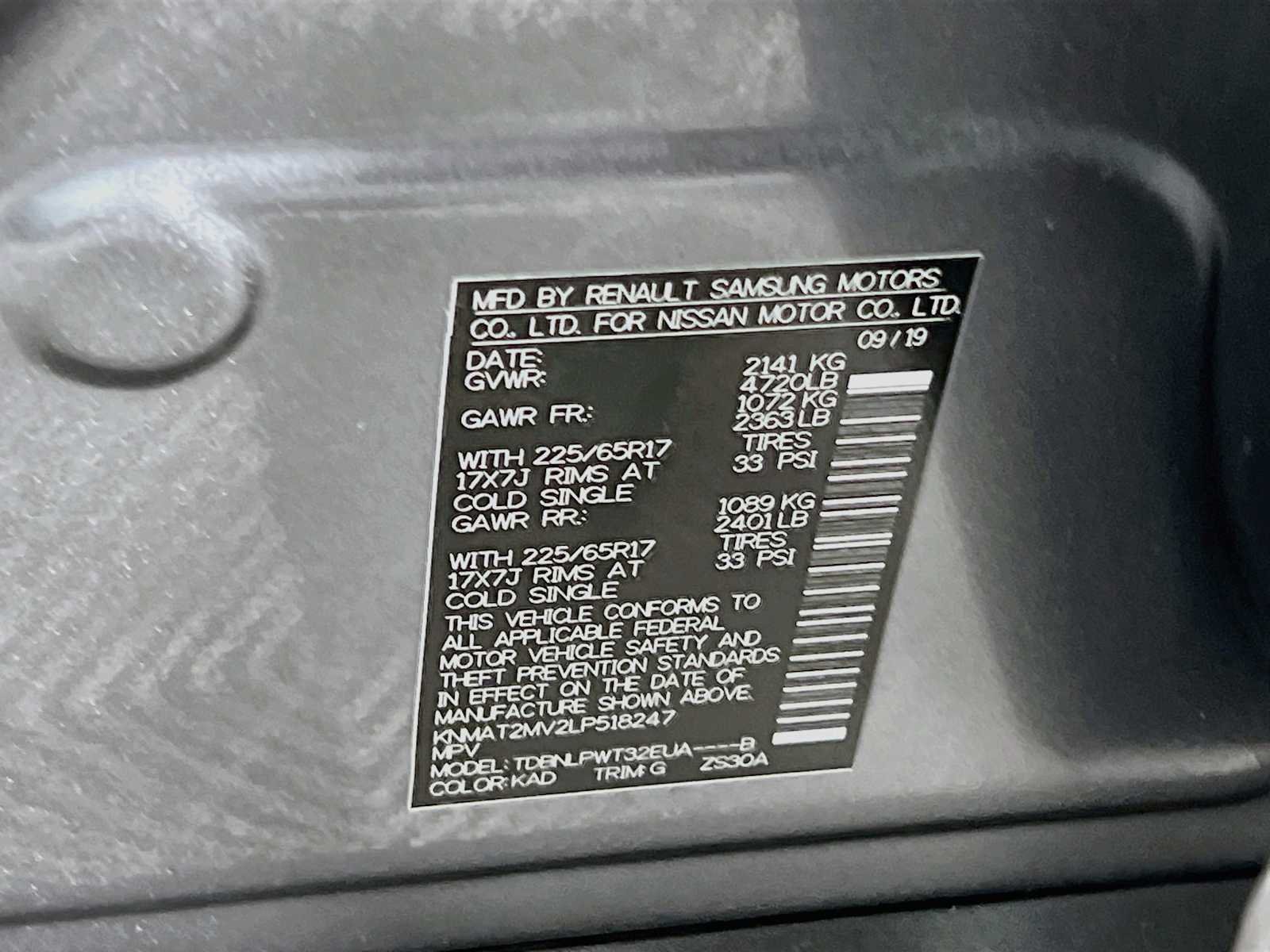 Used 2020 Gun Metallic Nissan S image 31