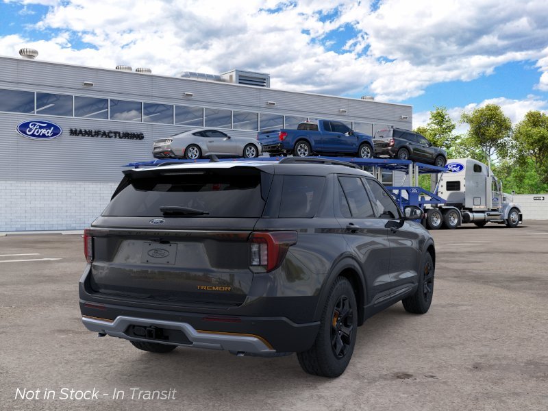 New 2026 Agate Black Metallic Ford Tremor image 8