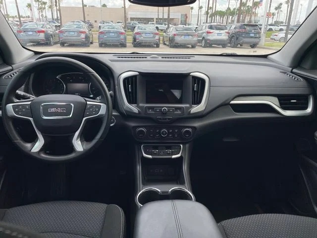 Used 2024 White GMC SLE image 12