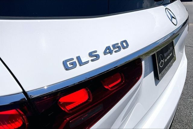 New 2026 Polar White Mercedes-Benz GLS 450 image 15