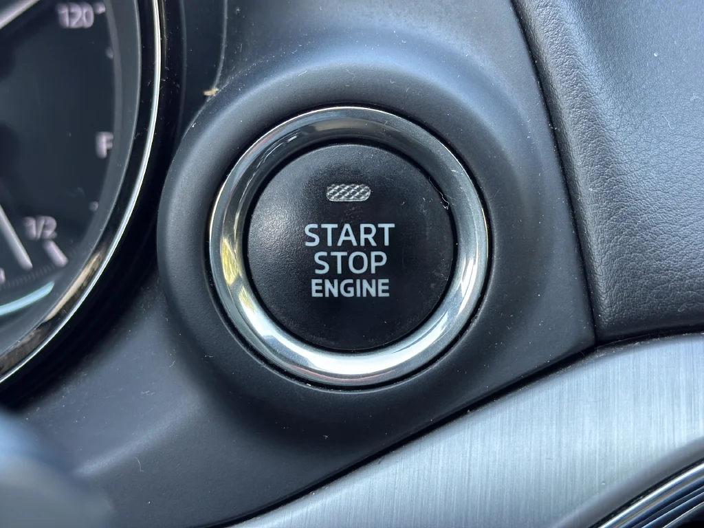 Used 2020 Silver Mazda Grand Touring image 11