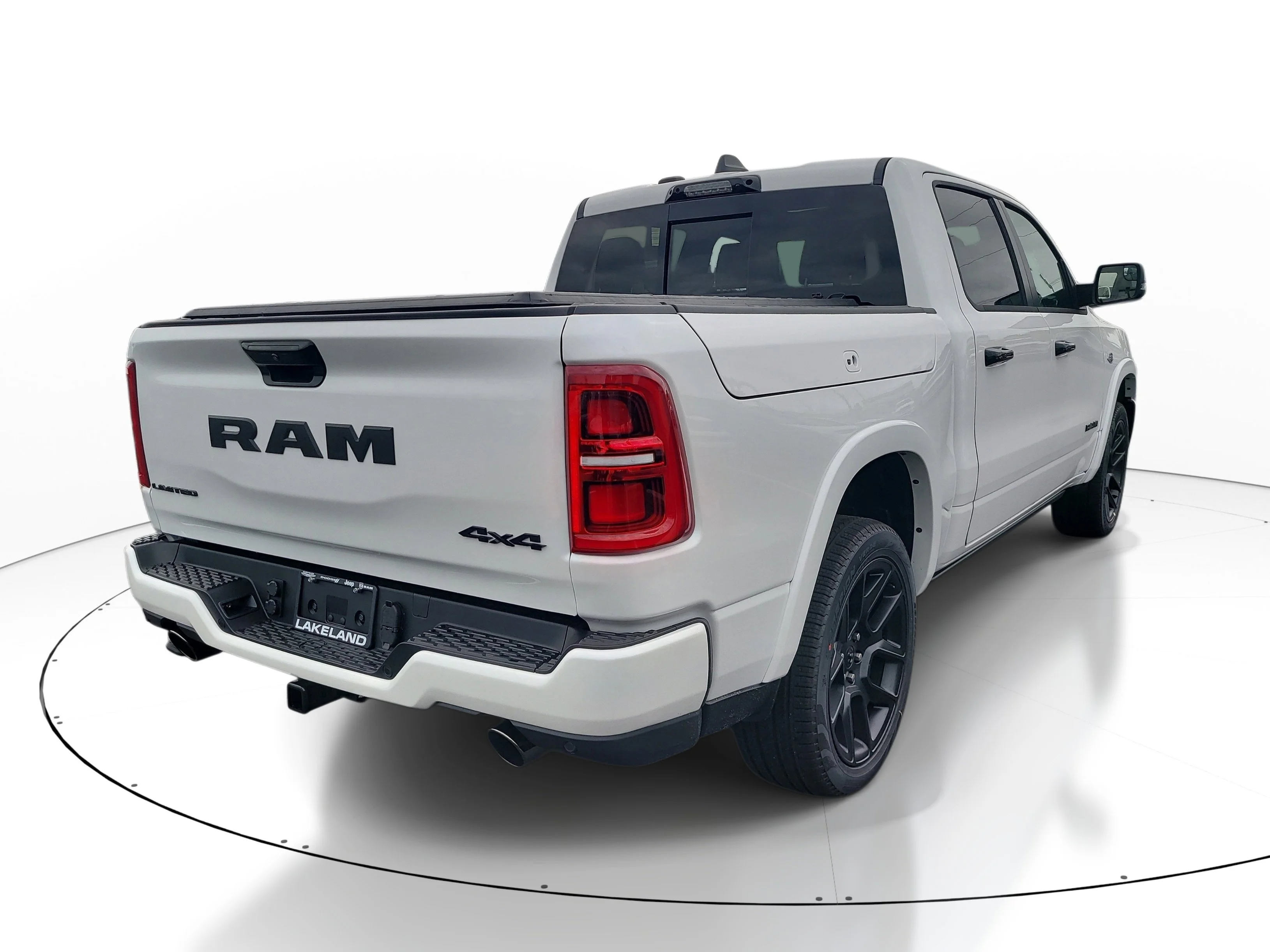 New 2026 Ivory White Tri-Coat Pearlcoat Ram Limited image 6
