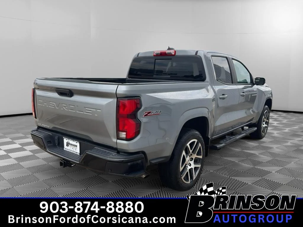 Used 2024 Sterling Gray Metallic Chevrolet 4WD Z71 image 7