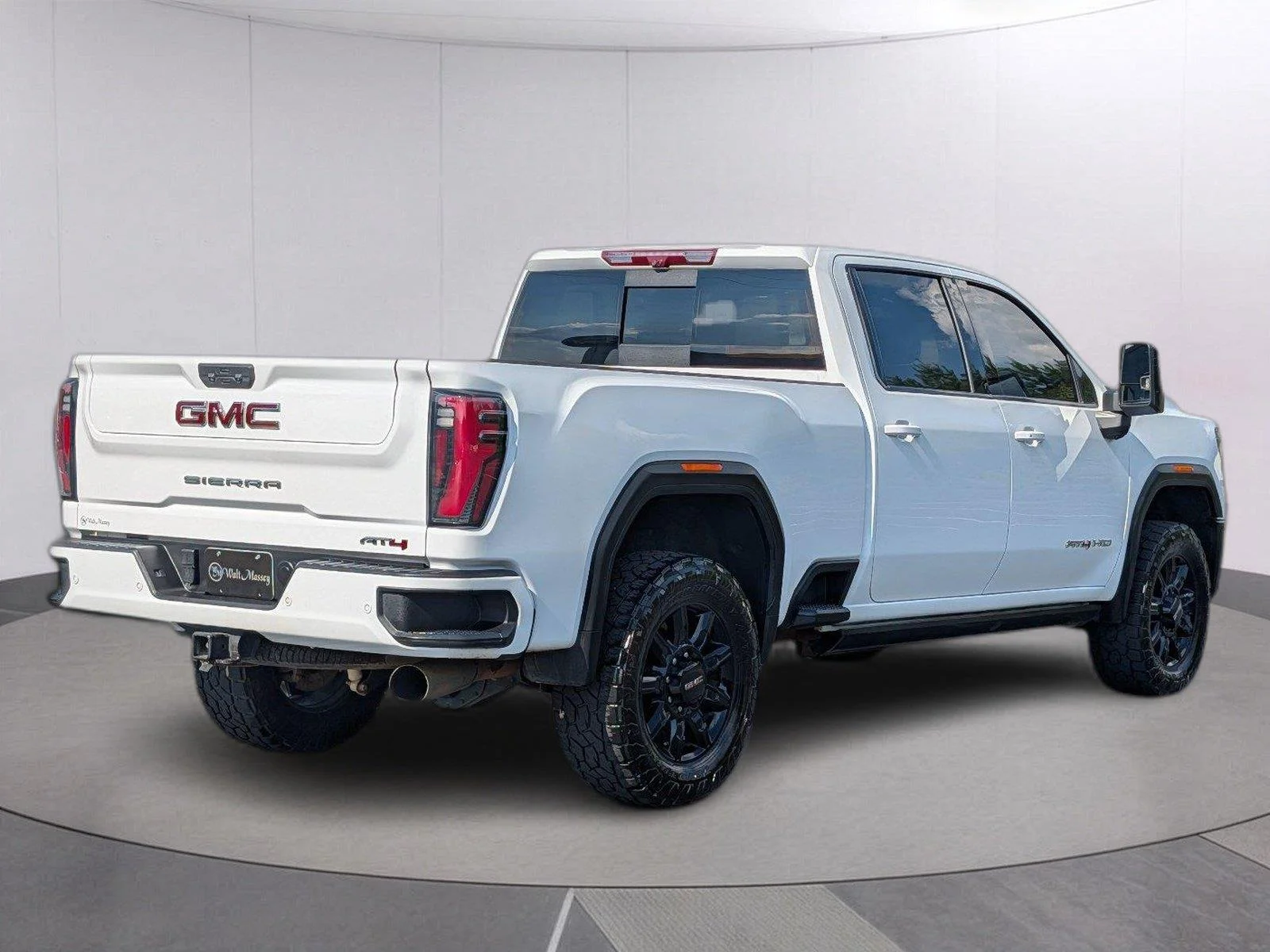 Used 2025 Summit White GMC AT4 image 6