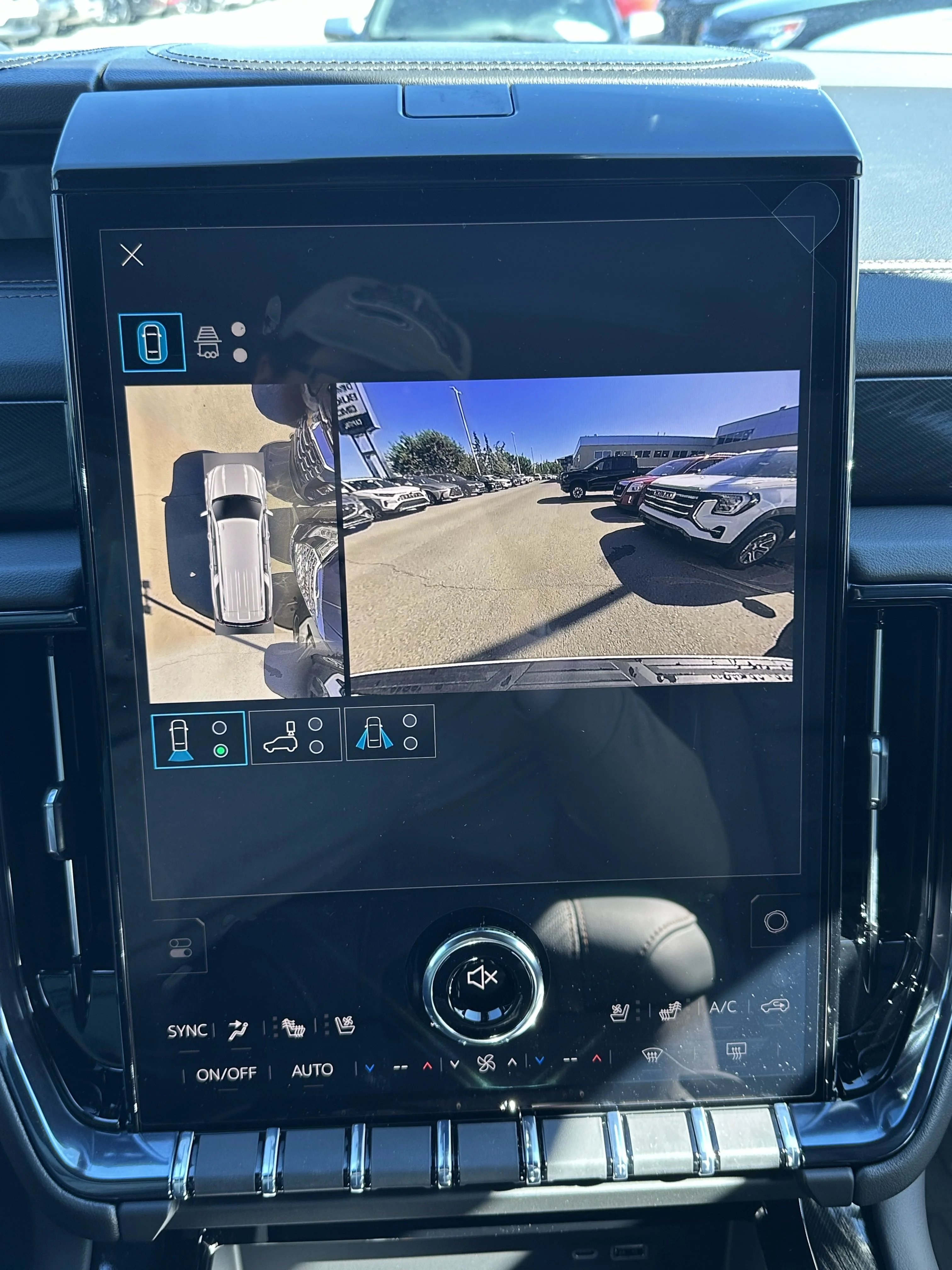 New 2026 Summit White GMC AT4 image 15