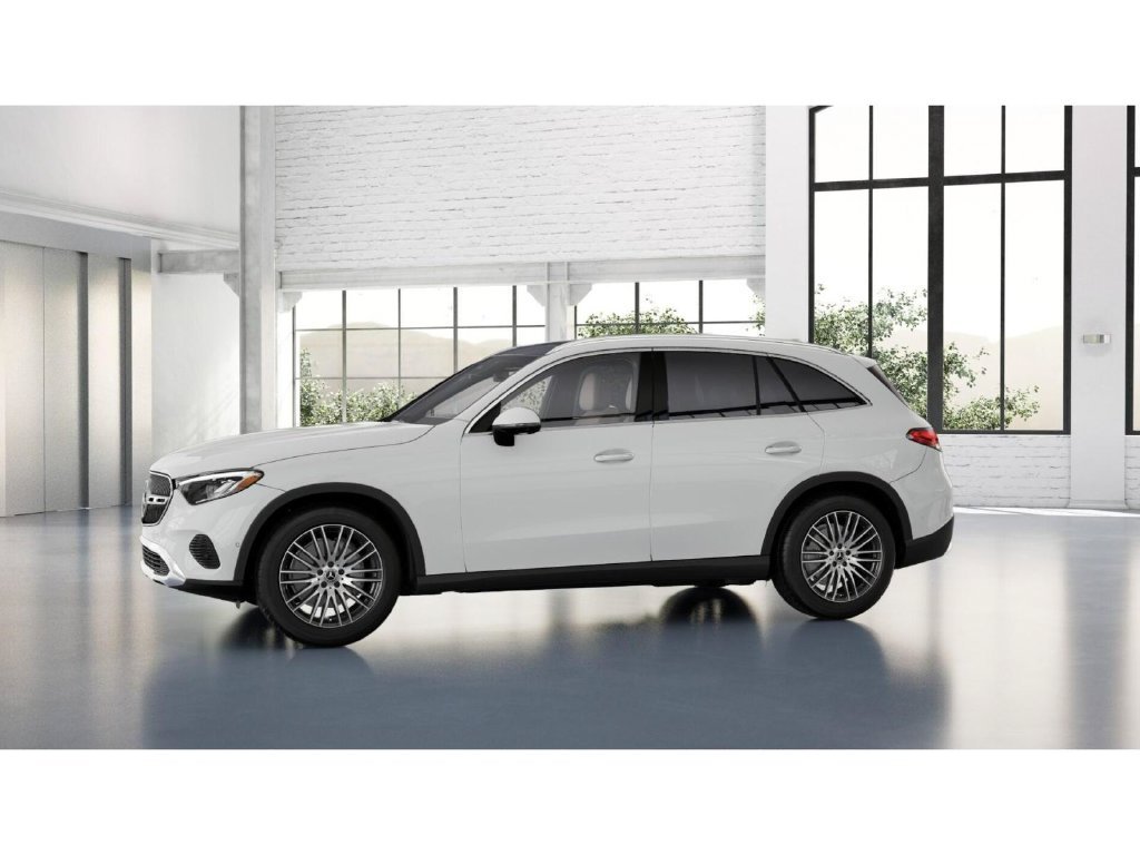 New 2026 Polar White Mercedes-Benz GLC 300 image 36