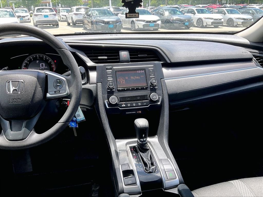 Used 2018 Silver Honda LX image 18