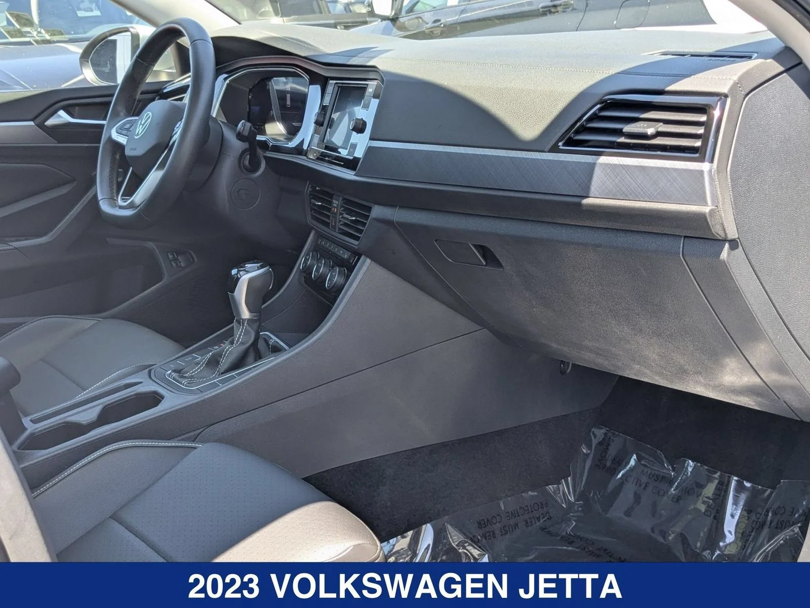 Used 2023 Silver Volkswagen 1.5T SE image 22