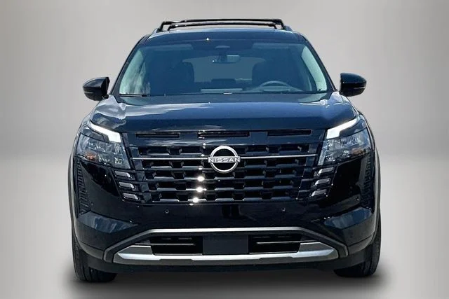 New 2026 Nissan Pathfinder Platinum 4D Sport Utility