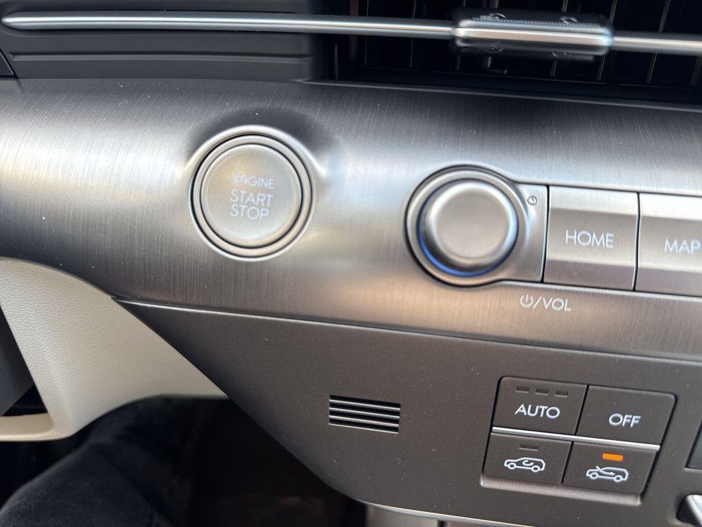 New 2026 White Hyundai Limited AWD image 26