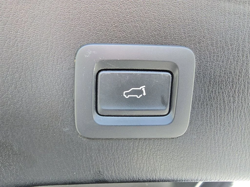 Used 2023 Blue Mazda 2.5 S Preferred Package image 16
