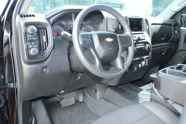Used 2024 Black Chevrolet Custom image 8