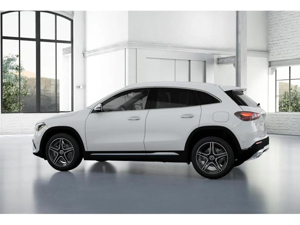New 2026 White Mercedes-Benz GLA 250 image 32