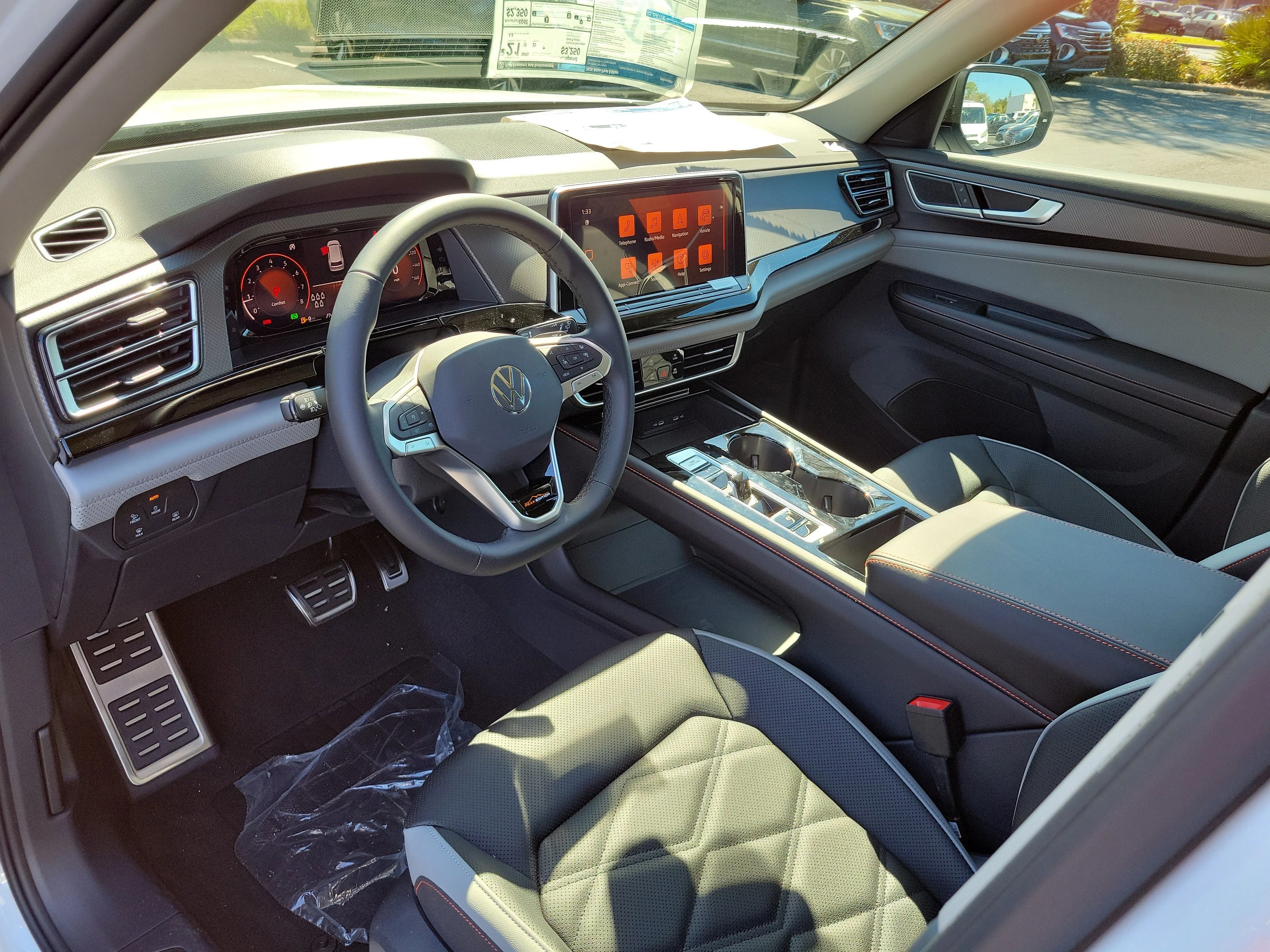 New 2026 White Volkswagen Peak Edition image 21