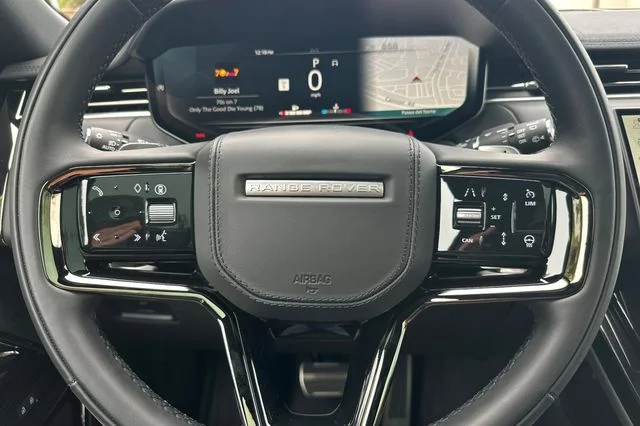 New 2026 Borasco Grey Land Rover Dynamic SE image 22