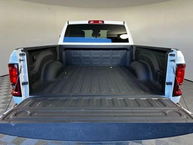 2026 RAM 2500 Tradesman - Photo 33