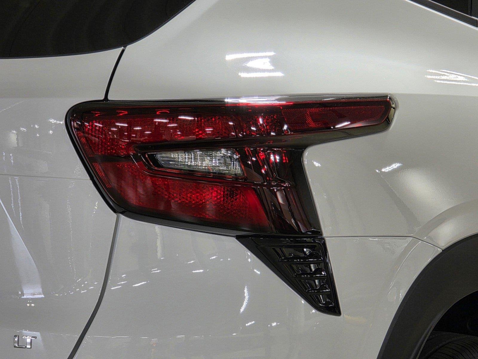 2026 Chevrolet Trax LT - Photo 12