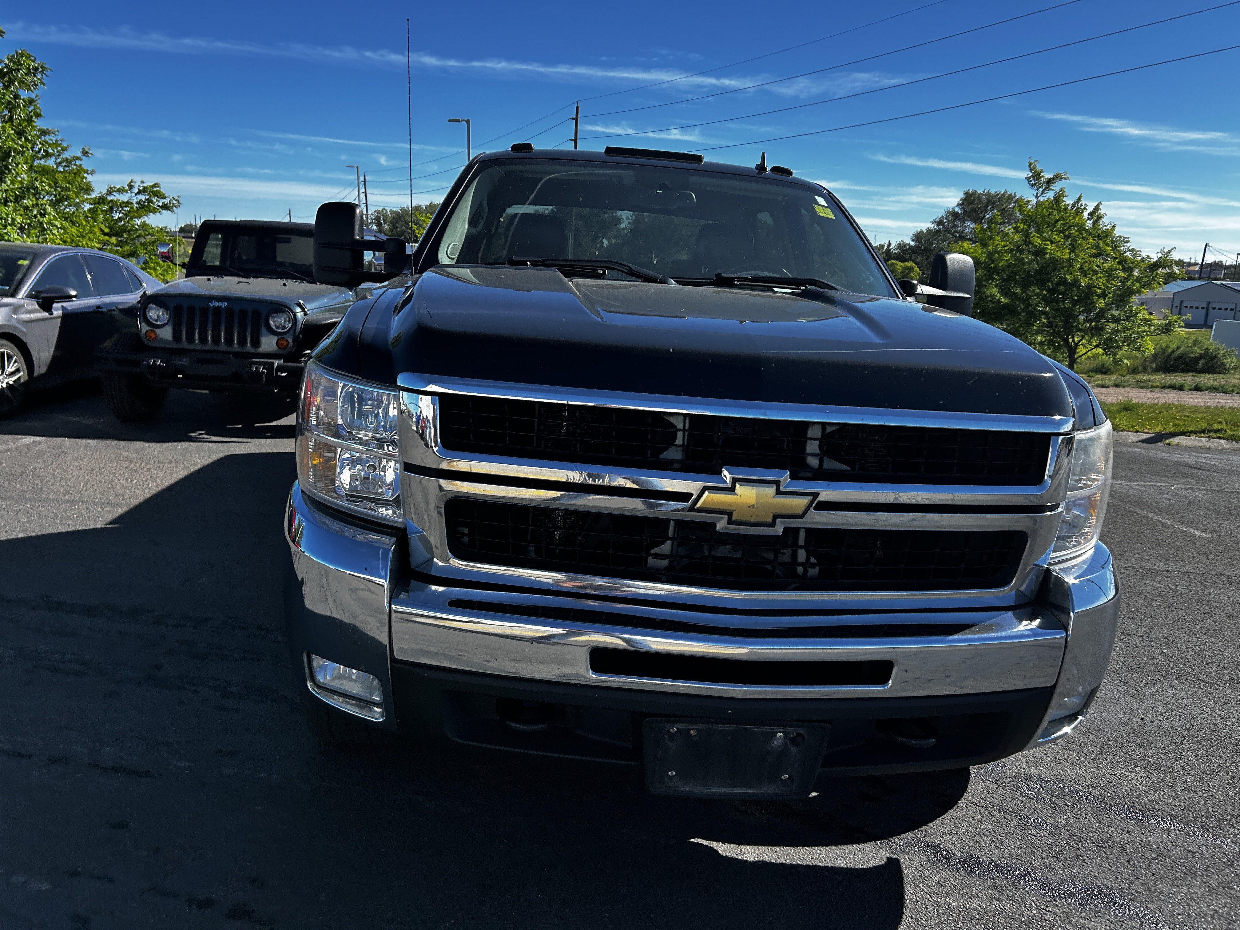 Used 2010 Black Chevrolet LTZ image 8