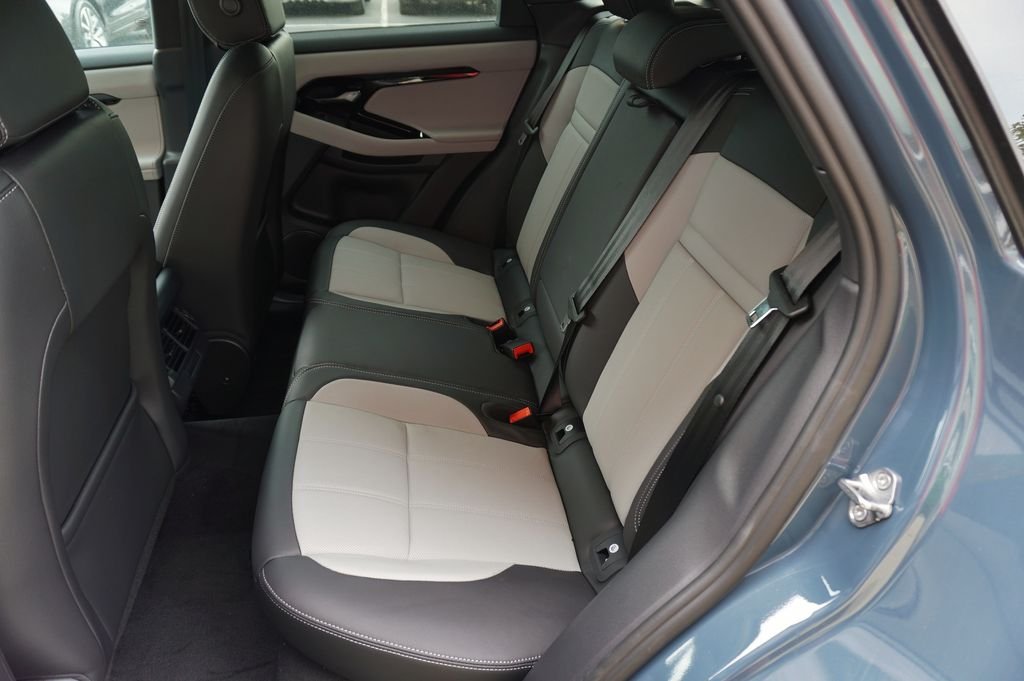 New 2026 Tribeca Blue Land Rover Hoxton Edition image 31