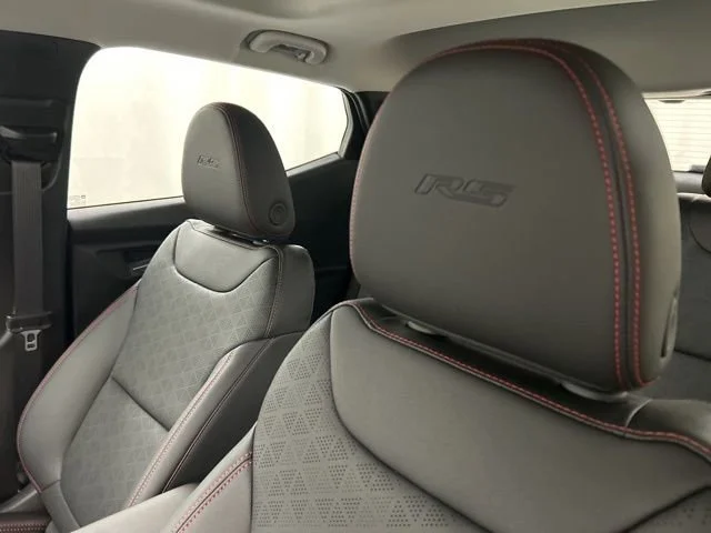 2027 Chevrolet Bolt RS - Photo 6