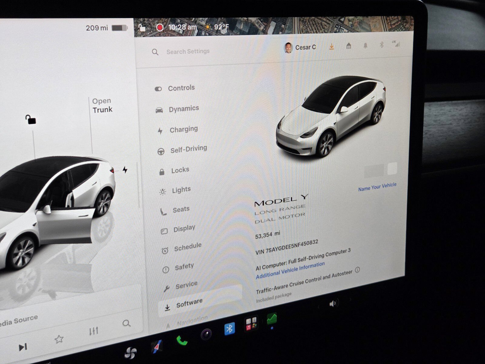 2022 Tesla Model Y Long Range - Photo 23