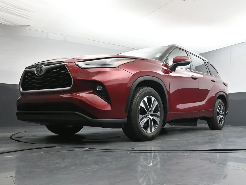 2023 Toyota Highlander XLE - Photo 35
