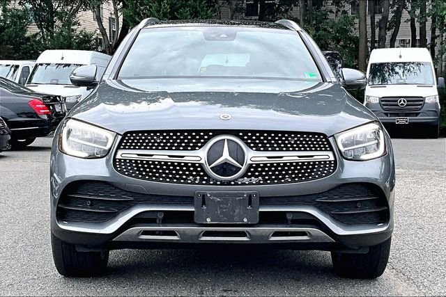 Certified Used 2022 Gray Mercedes-Benz GLC 300 image 2