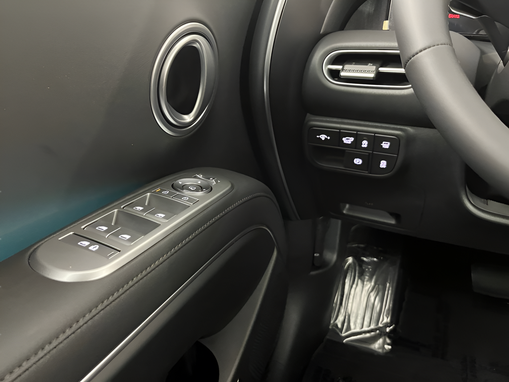 2026 Hyundai Palisade Limited - Photo 19