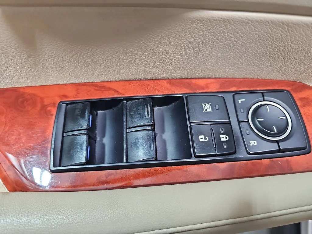 Used 2012 Beige Lexus 350 image 29