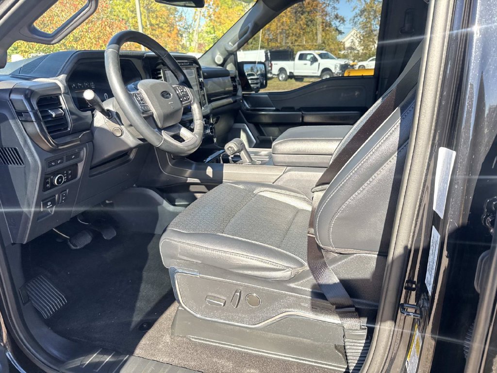 Used 2024 Black Ford Lariat image 17