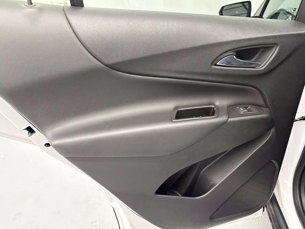 Used 2024 White Chevrolet LT image 18