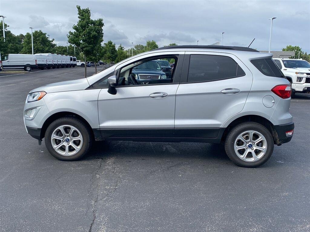 Used 2022 Moondust Silver Ford SE image 8