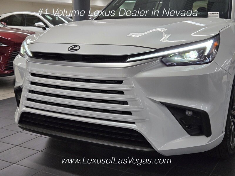 New 2026 Wind Chill Pearl Lexus LUXURY AWD image 8