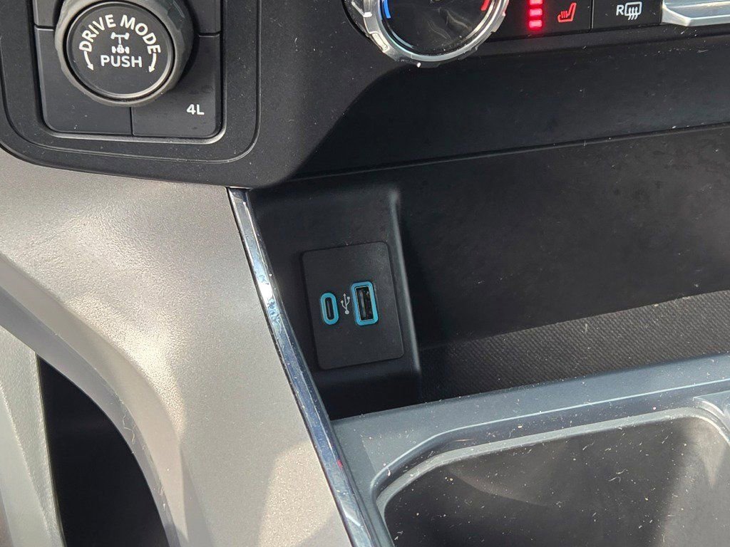 2023 Ford F-150 XLT - Photo 28