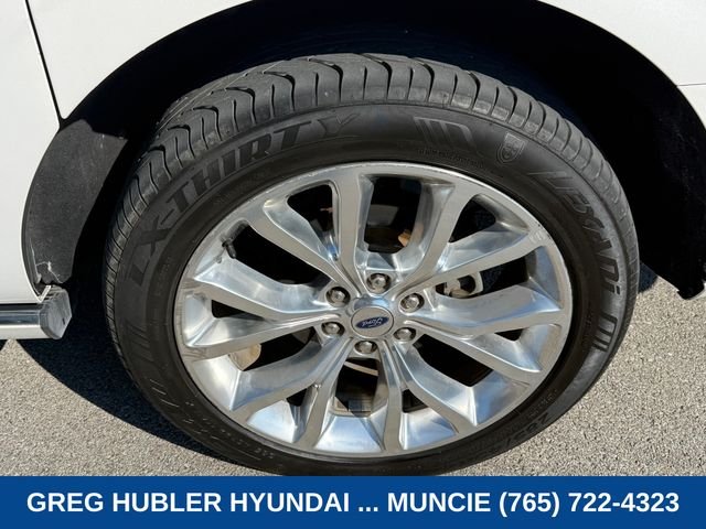 Used 2019 White Ford Platinum image 10