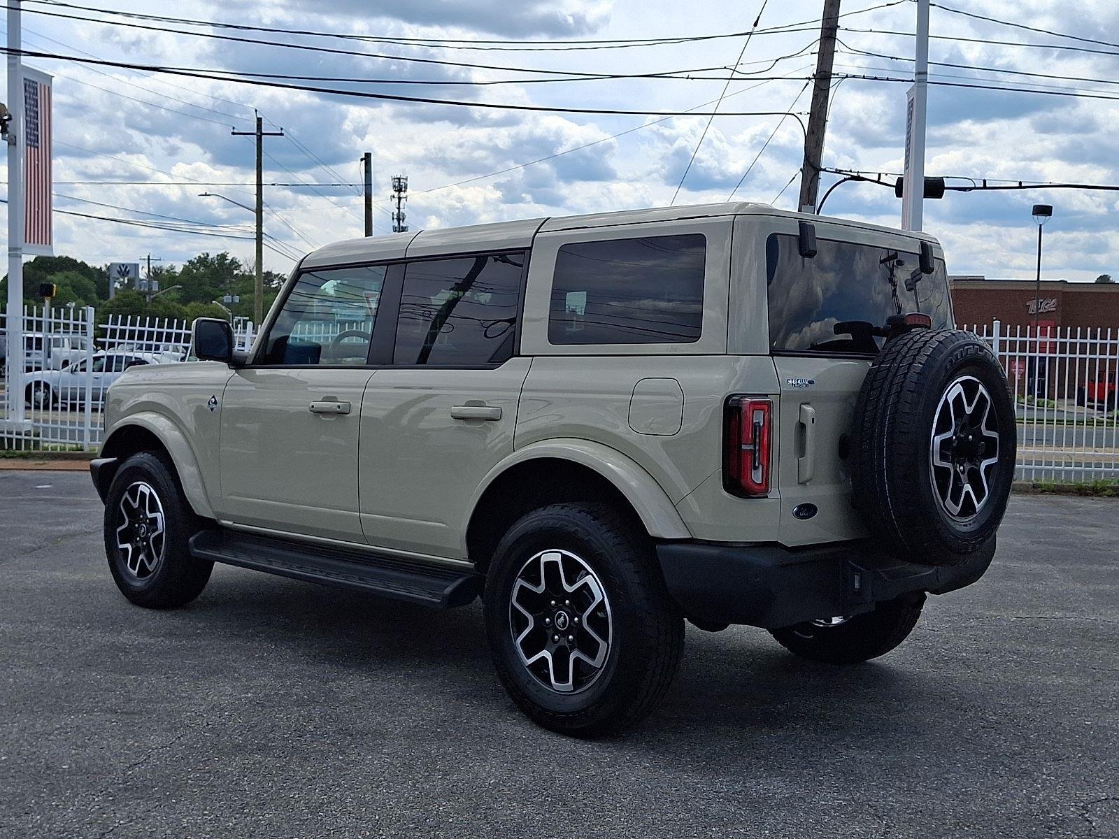 Certified Used 2025 Desert Sand Ford Outer Banks image 4