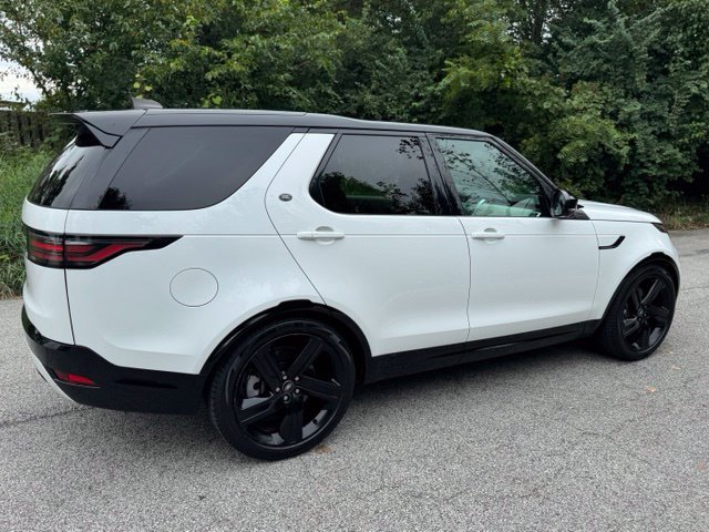 Used 2024 Fuji White Land Rover Dynamic SE image 5