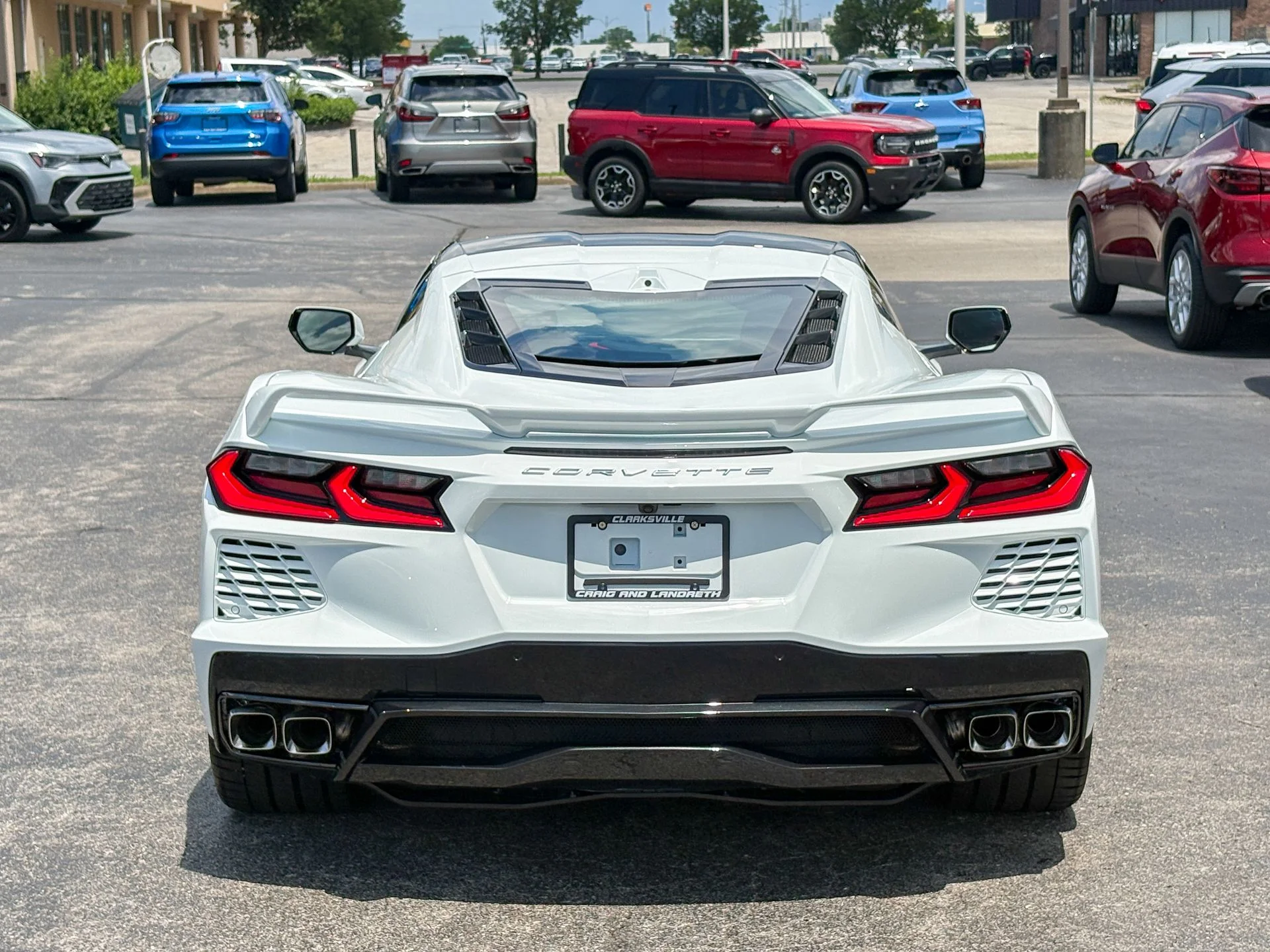 Used 2024 White Chevrolet Stingray image 17