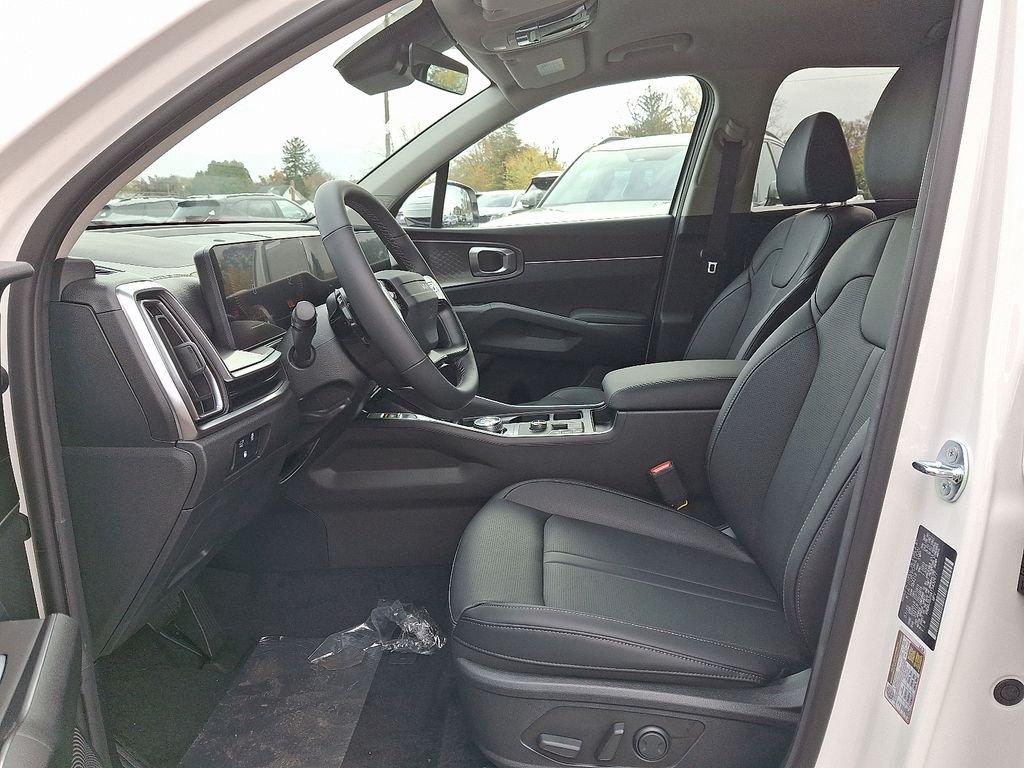 New 2026 White Kia EX image 6