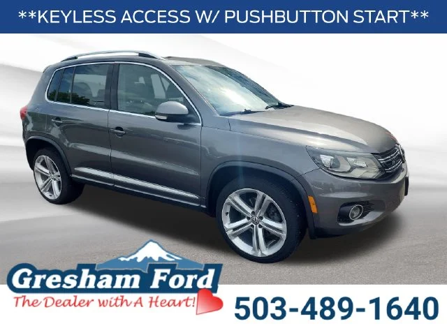 Used 2014 Gray Volkswagen R-Line image 8