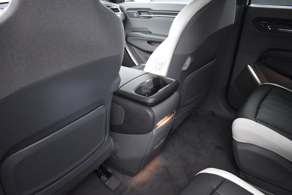 New 2026 Glacial White Pearl / Black Ro Kia GT-Line AWD image 20