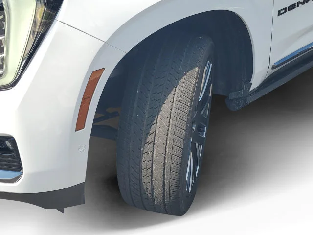 Used 2026 Summit White GMC Denali Ultimate image 42