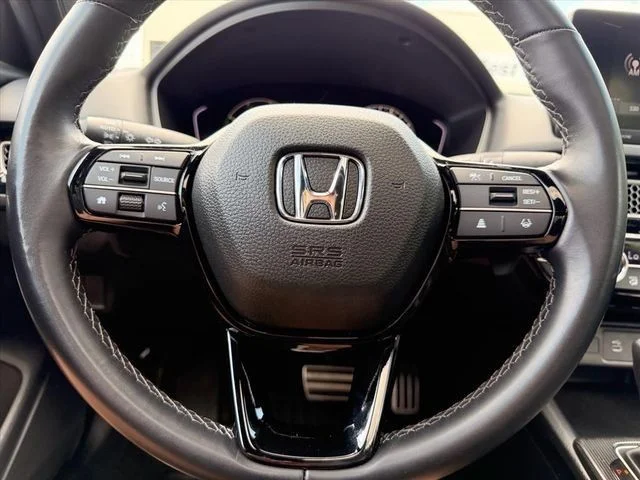 Used 2025  Honda Sport image 16